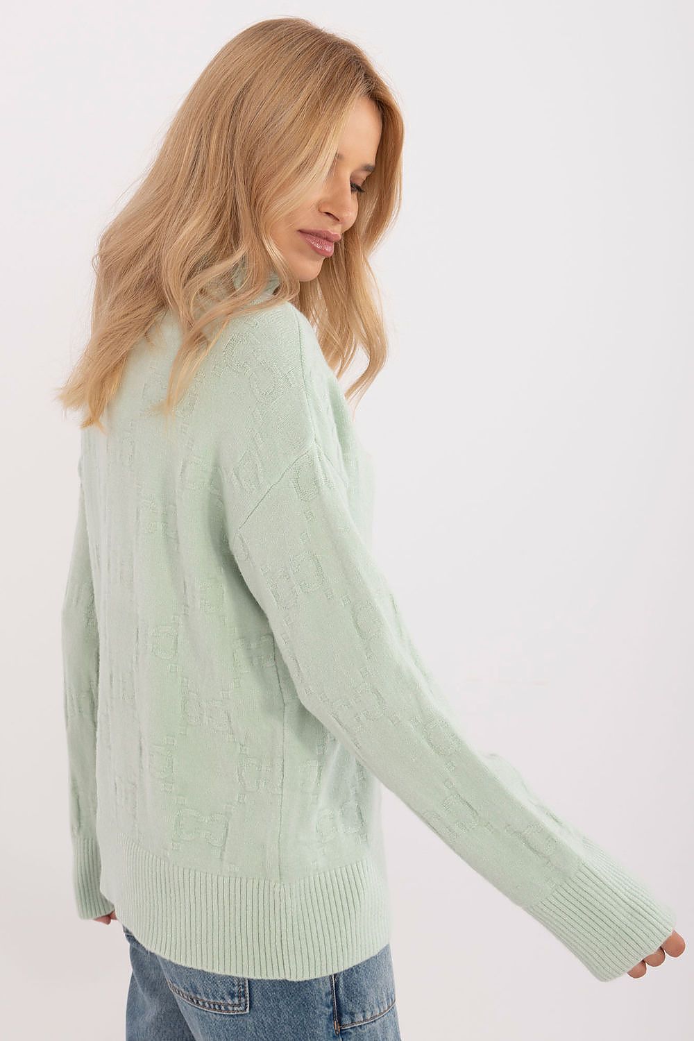 Elegant Long Sleeve Jumper with Decorative Cuffs and Distinctive Print - Classic Round Neck Sweater