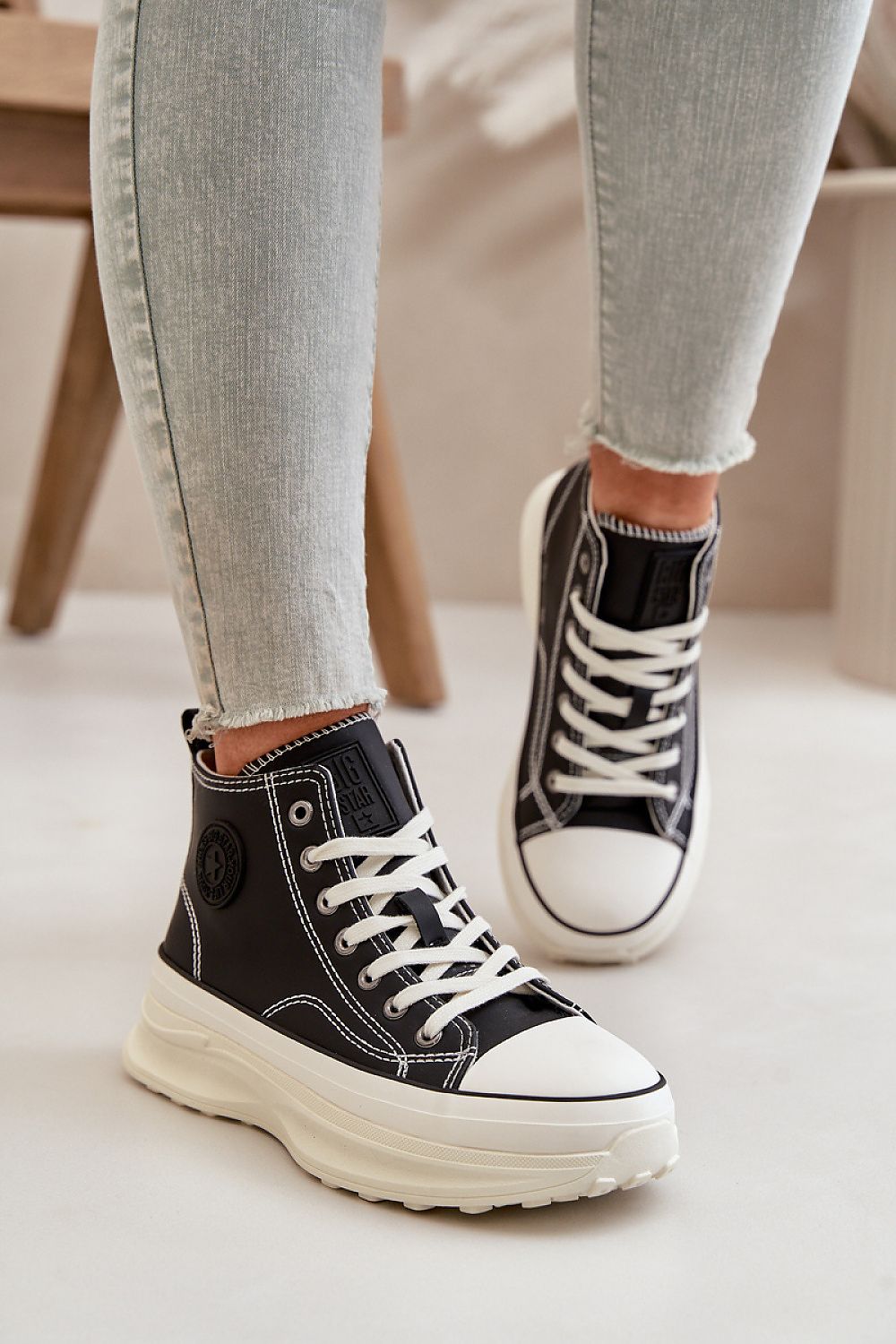 Elevate Your Look with Big Star Women's PU Sneakers - 4.5Cm Platform, Timeless Style, Ultimate Comfort