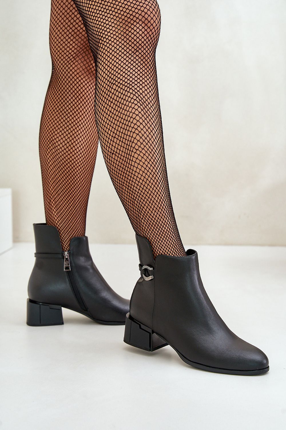 Elegant Natural Leather Ankle Boots With Zip Closure And Decorative Strap, 7Cm Heel
