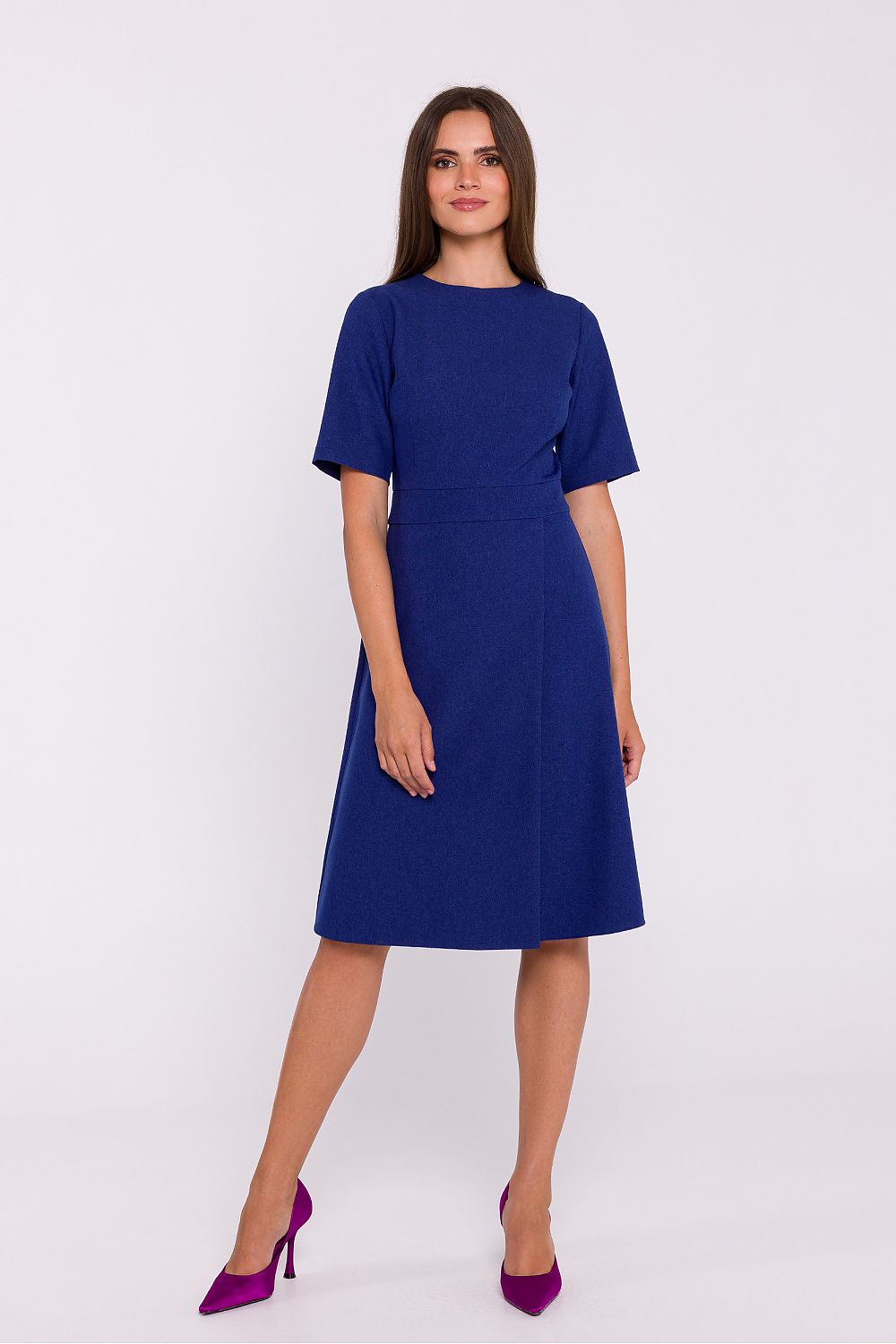 Stylove Lightweight Daydress with Double Trapeze Hem, Elegant Short Sleeves & Minimalist Design