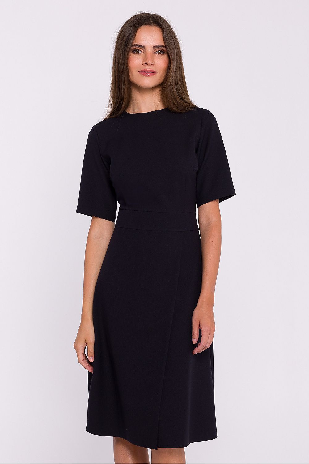 Stylove Lightweight Daydress with Double Trapeze Hem, Elegant Short Sleeves & Minimalist Design