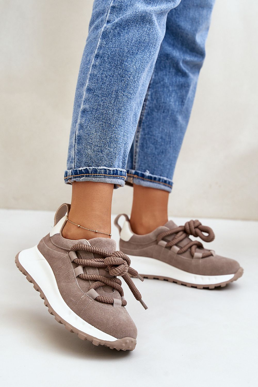 Luxury Women's Suede Sneakers with Platform and Thick Lacing - Comfortable Everyday Wear