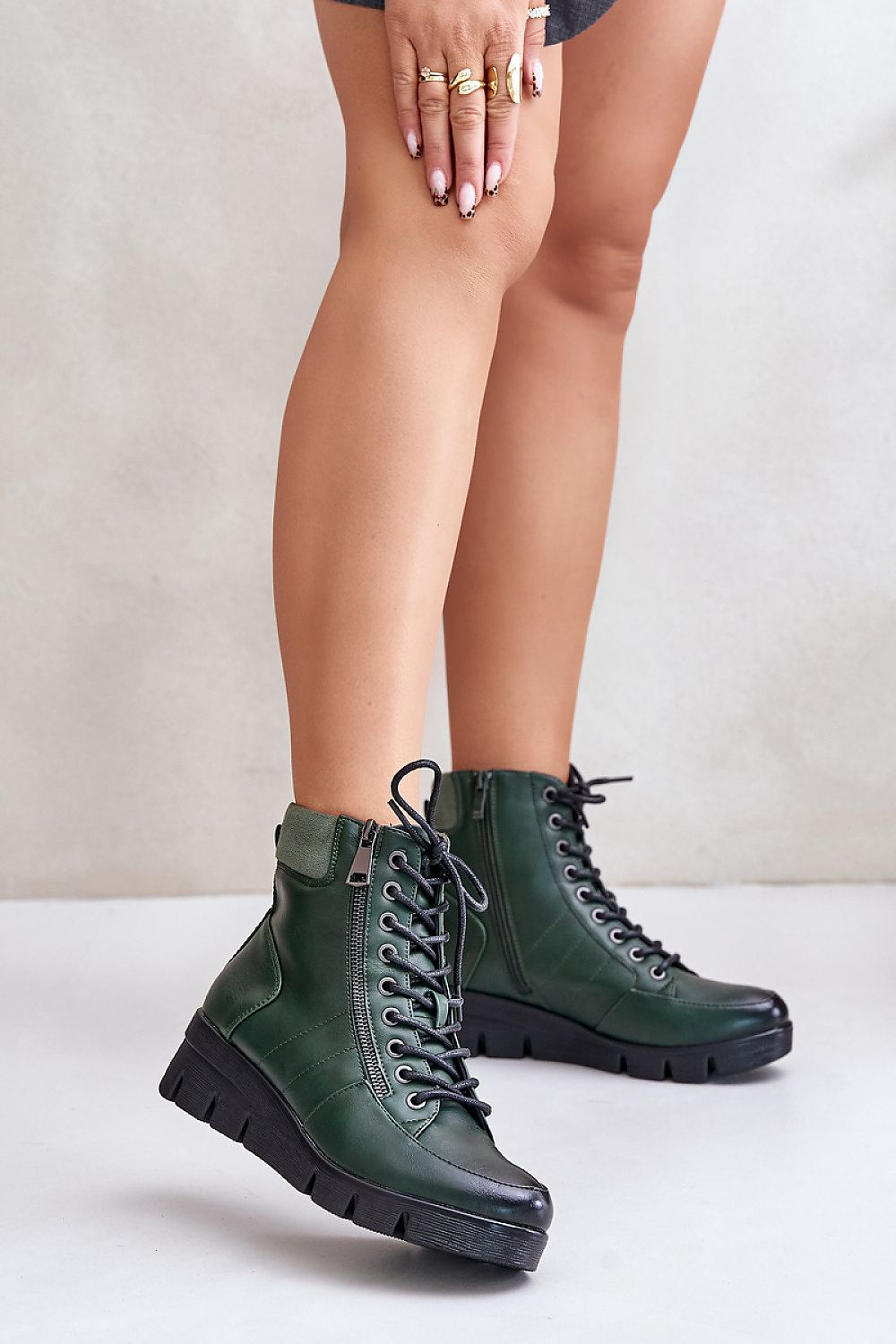 Eco Leather Women's Autumn-Winter Boots with Insulation, Platform and Zippered Design