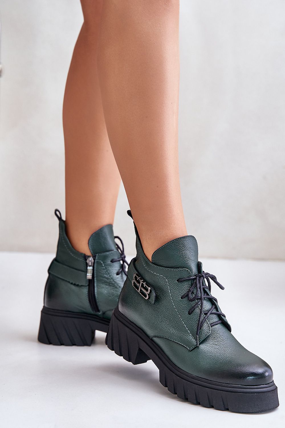 Women's Luxury Natural Leather Zip Laced Insulated Boots with Rounded Toecaps - 13 cm Height