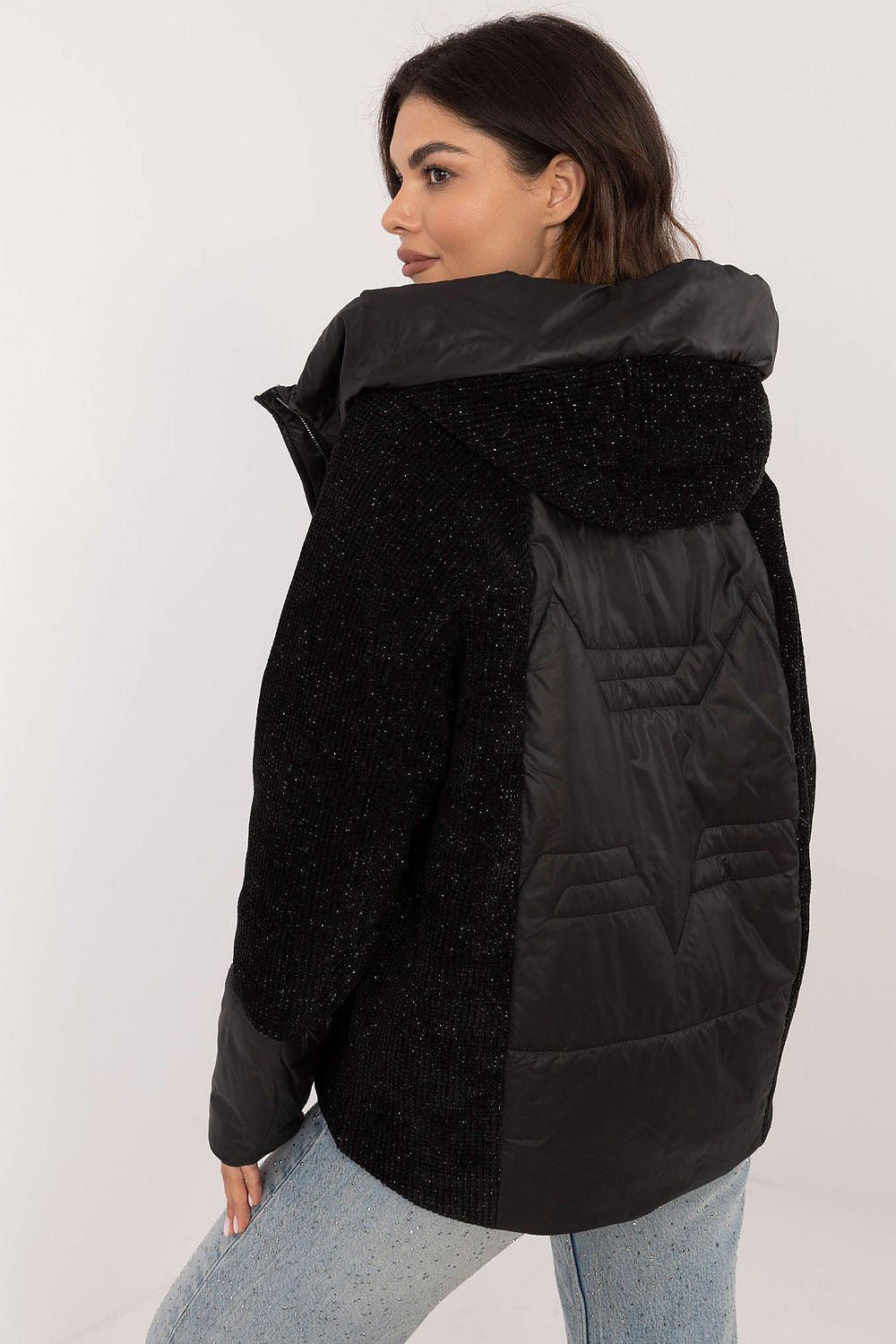 Stylish Women's Polyester Casual Jacket with Hood for Autumn-Winter, Light Warmth & Fashionable Quilting