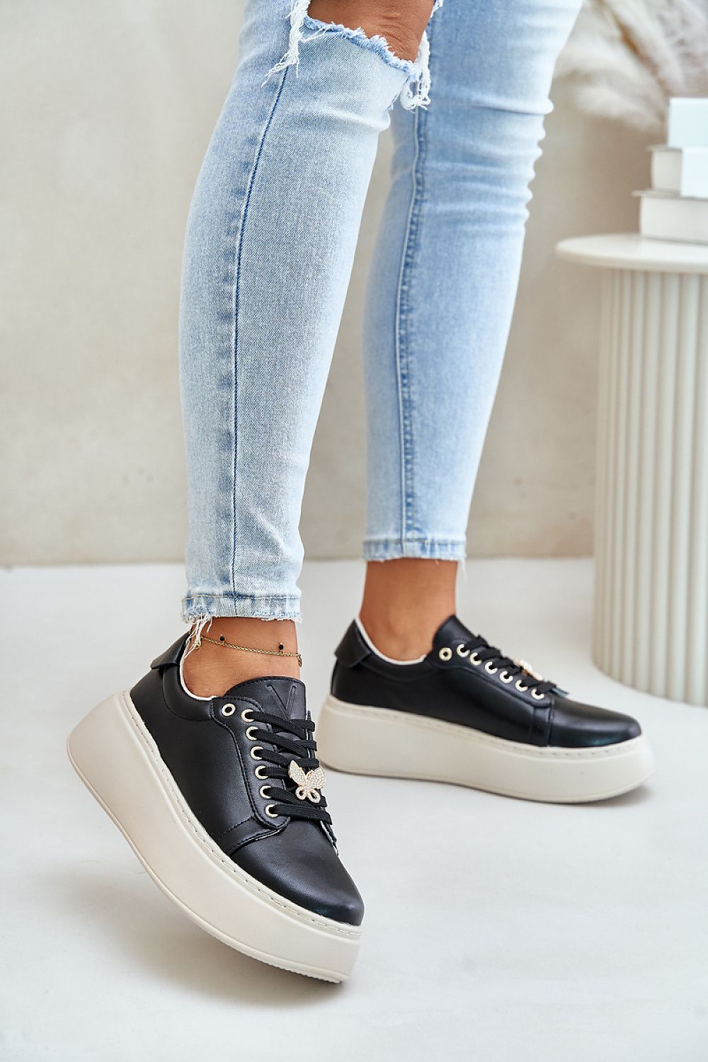 Vinceza Women's Natural Leather Platform Sneakers with Butterfly Detail - Sizes EU 36-40