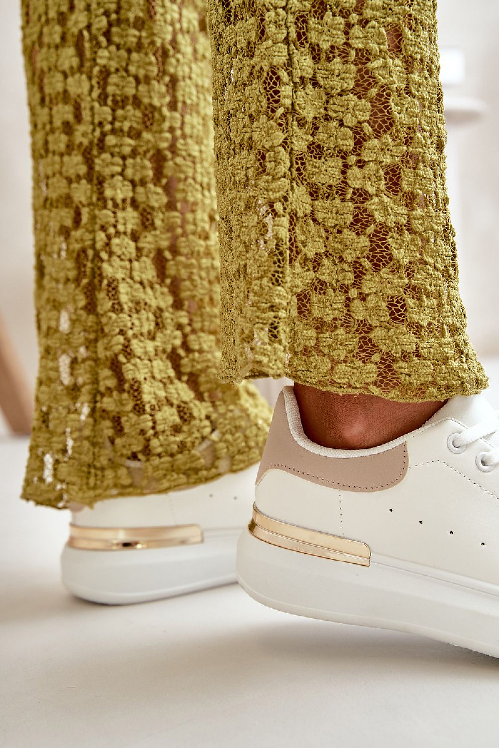 Women's Eco Leather Low Sneakers with Mirrored Platform - Sizes EU 36-41, Modern Glamour