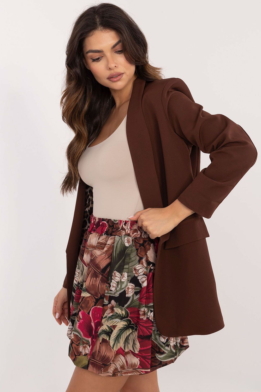 Italy moda floral print mini skirt, eu size 0, lightweigh...