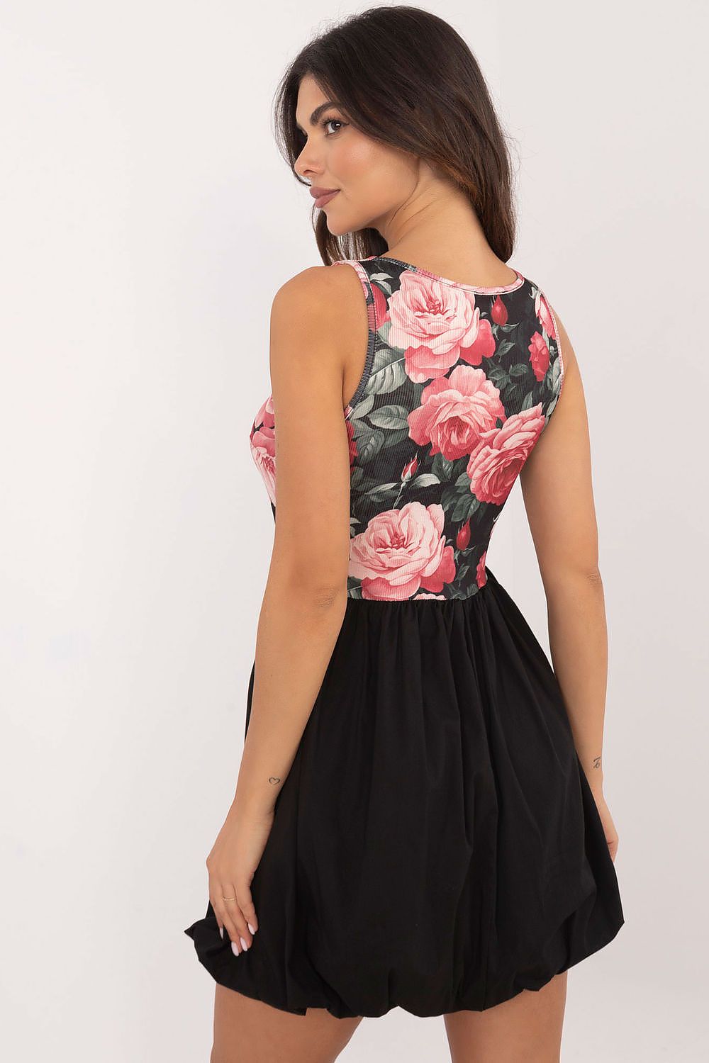Elegant Floral Print Mini Dress in Classic Black – EU Size 0 by Italy Moda