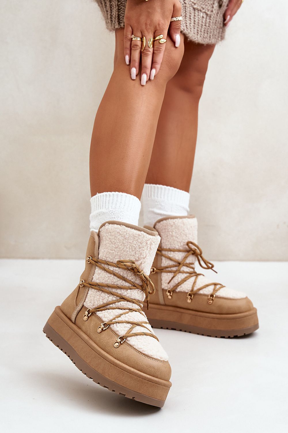 Luxury Women's Platform Snow Boots with Thick Fur Lining - Sizes EU 36-41, Insulated Style