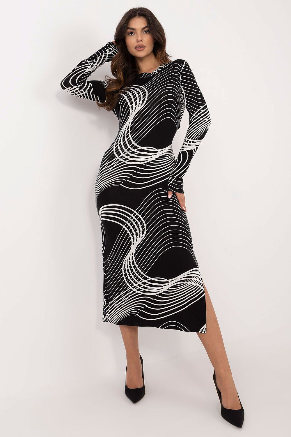 Elegant Midi Length Pencil Cut Daydress in Animal Print – Available in Sizes S to L