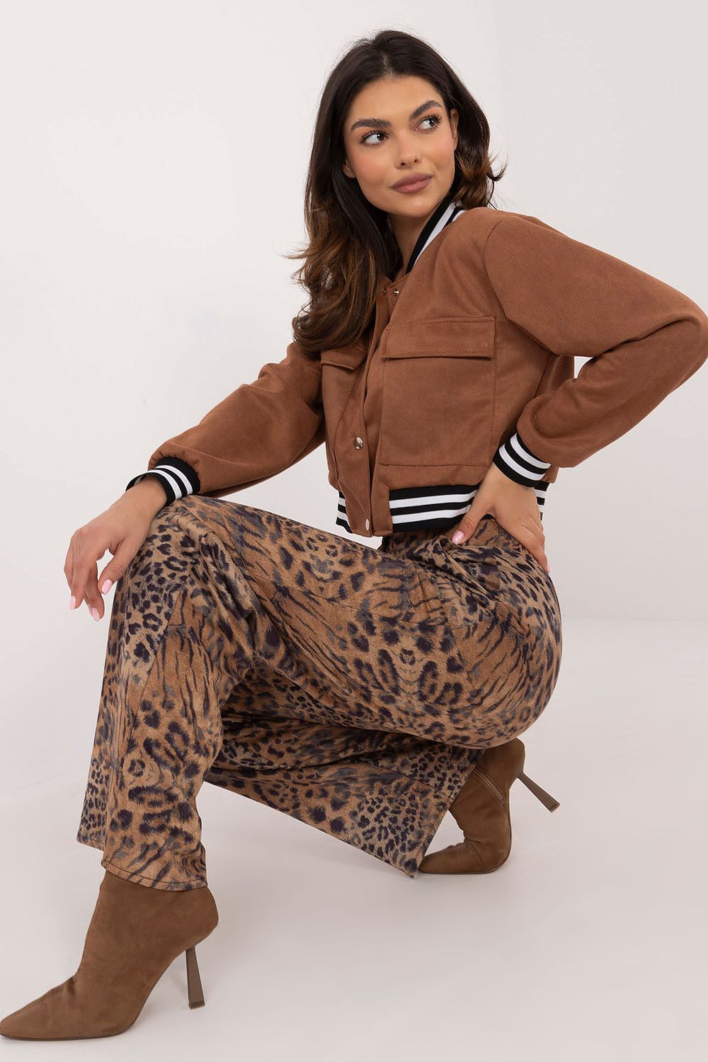 Elegant High Waist Women’s Trousers With Animal Motif - Classic Fit, Sizes EU 36-42
