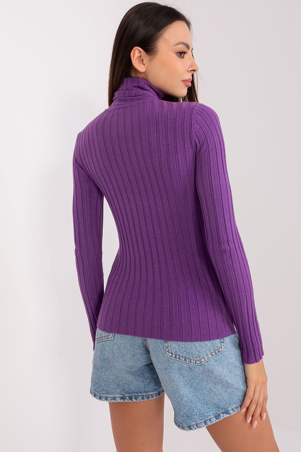 Luxury Viscose Turtleneck Sweater with Ribbed Fabric - Elegant Comfort for Work and Everyday Wear