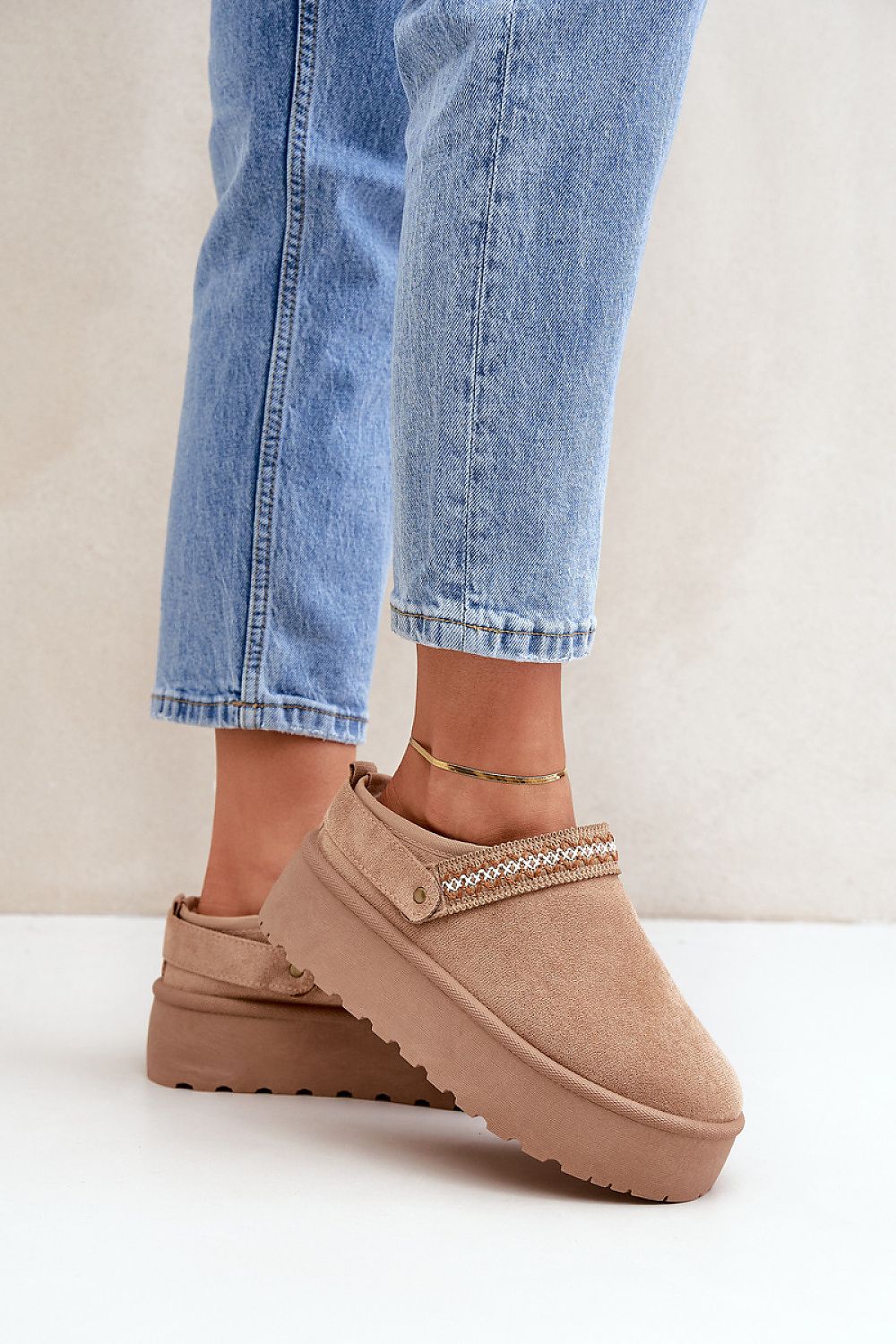 Step In Style Stylish Eco Suede Snow Boots with Fur Lining | EU 36-41