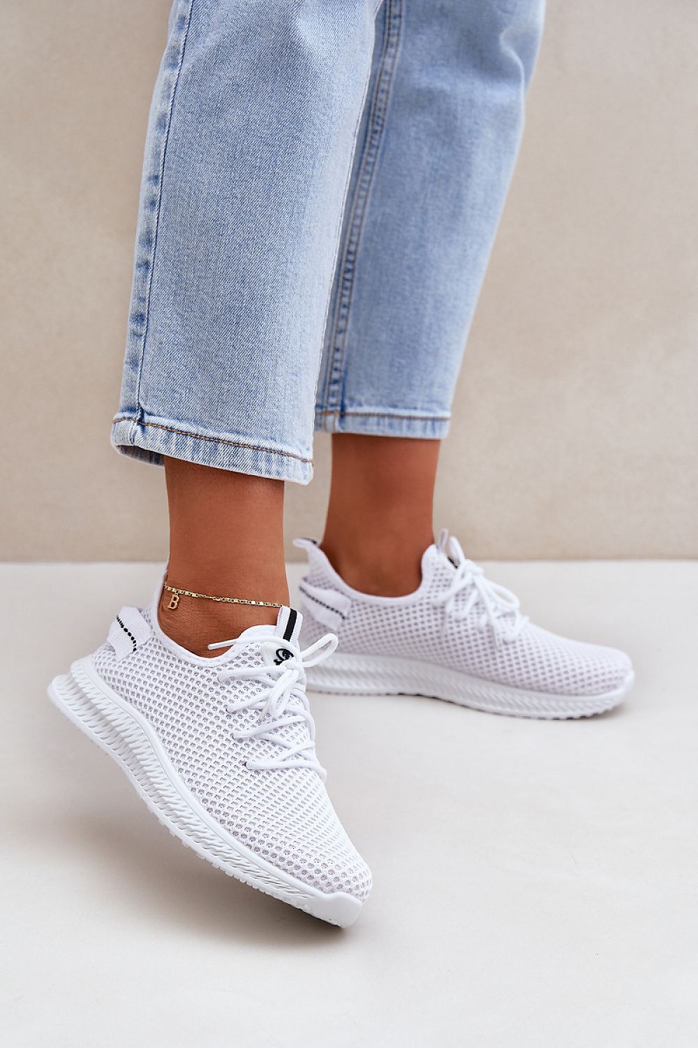 Step In Style Women's Mesh Slip-On Sports Shoes, EU 36-41, Comfortable Cushioning & Grip