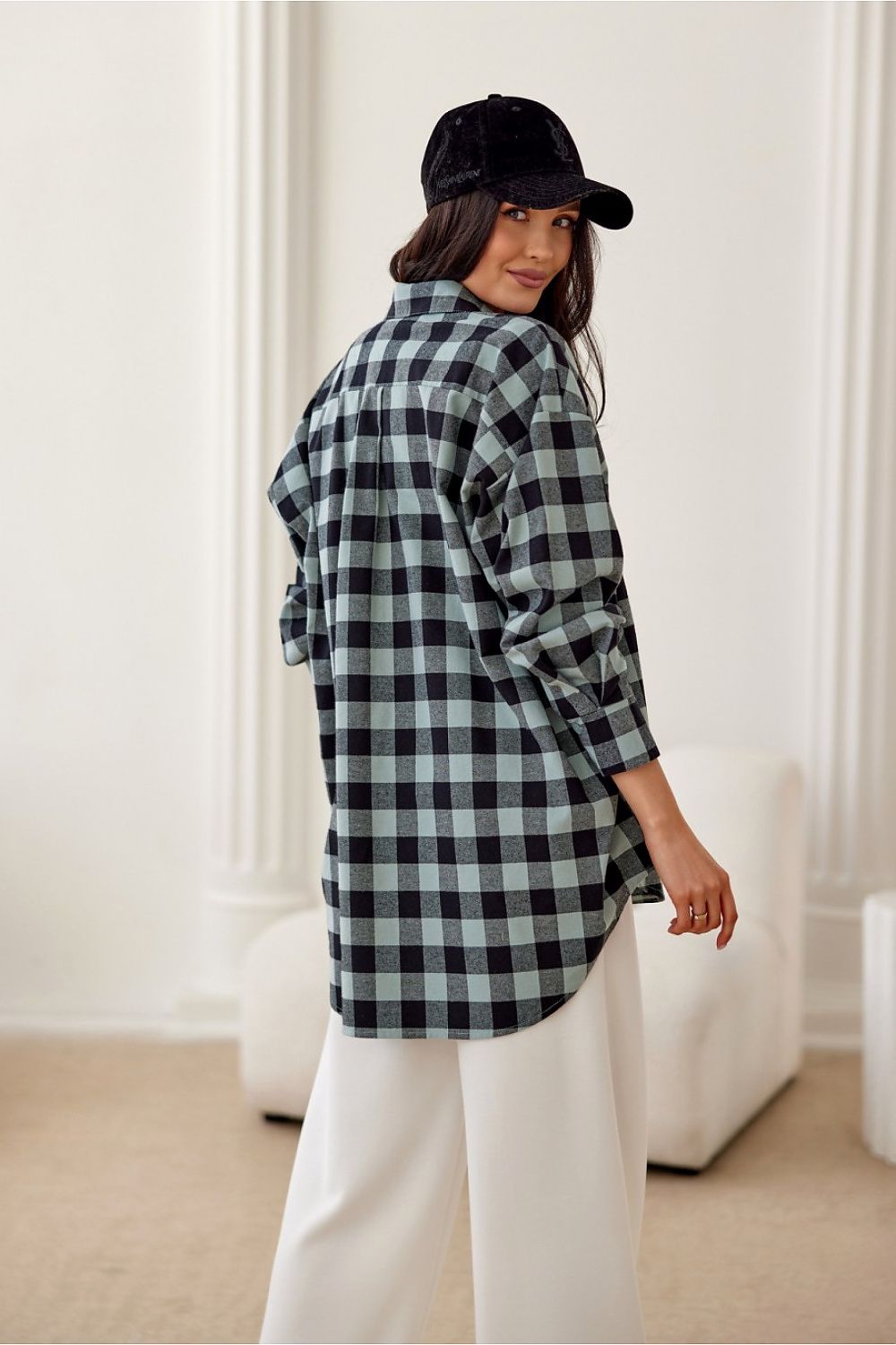 Roco Fashion Women's Long Sleeve Flannel Shirt | Sizes S/M & L/XL | Elegant Casual Style