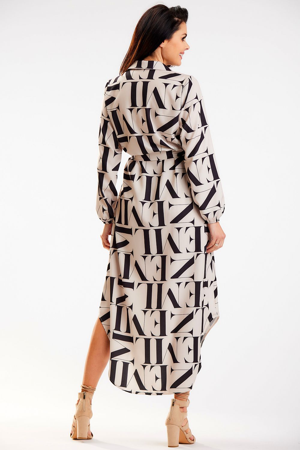 Elegant Awama Shirt Maxi Dress with Pockets and Belt - Customizable Fit, Long Sleeves, Made in Poland