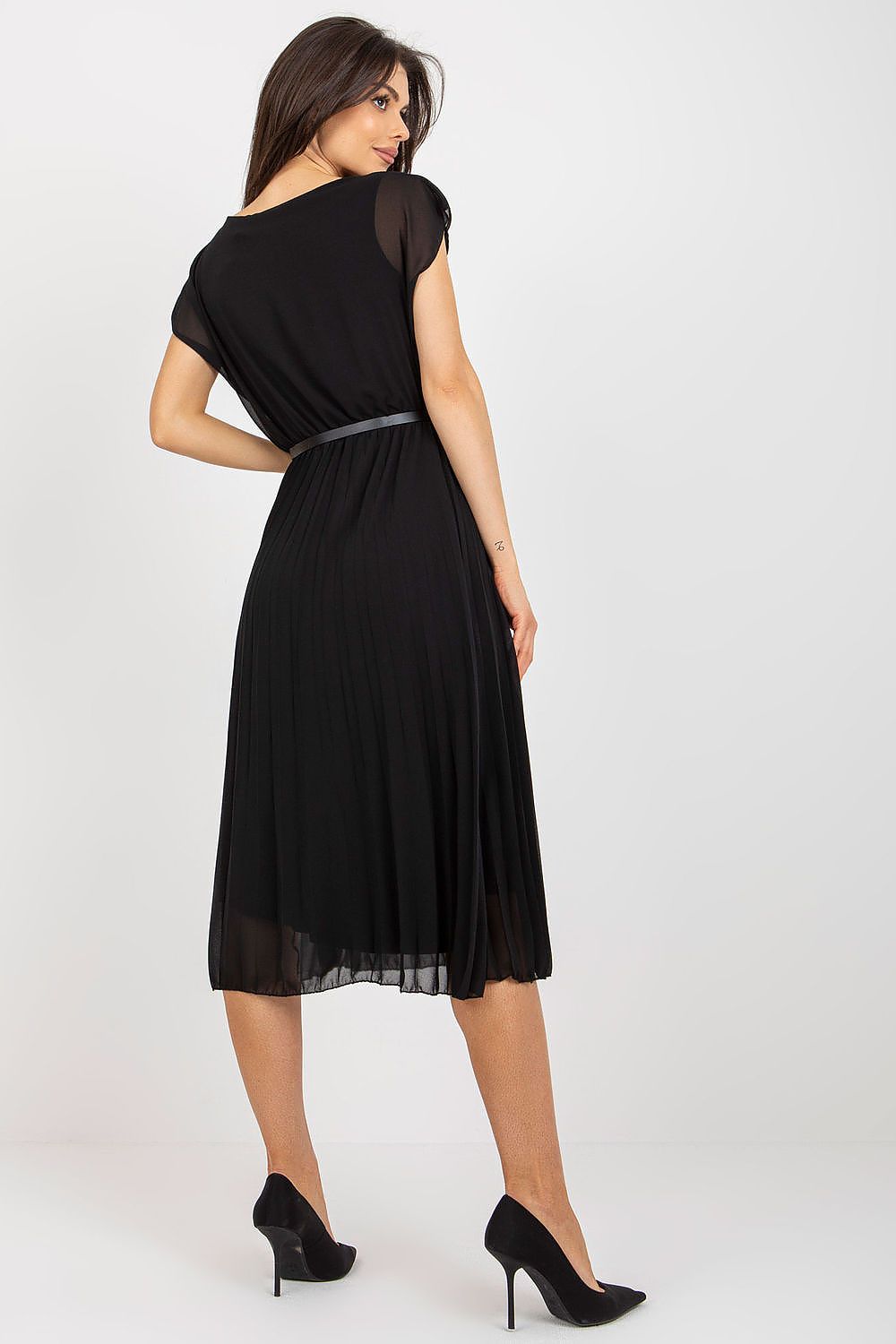 Elegant Italy Moda Cocktail Dress with Pleated Skirt and Black Belt for Formal Events