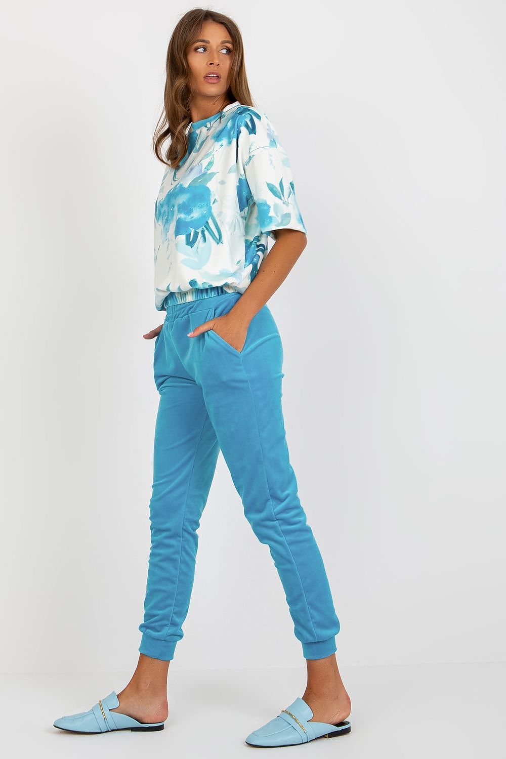 Luxurious Velour Blouse And High-Waisted Pants Set By Rue Paris - Comfortable & Elegant Fashion