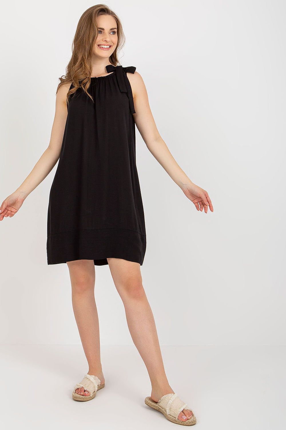 Och Bella Summer Dress in Viscose - Elegant Loose Cut with Tied Straps, Perfect for Any Occasion