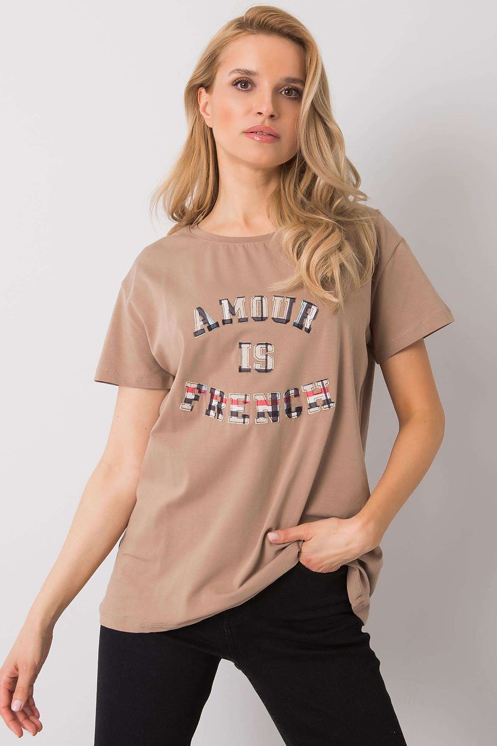 Luxury Women's Cotton Blend T-Shirt with Decorative Front Inscription and Relaxed Fit