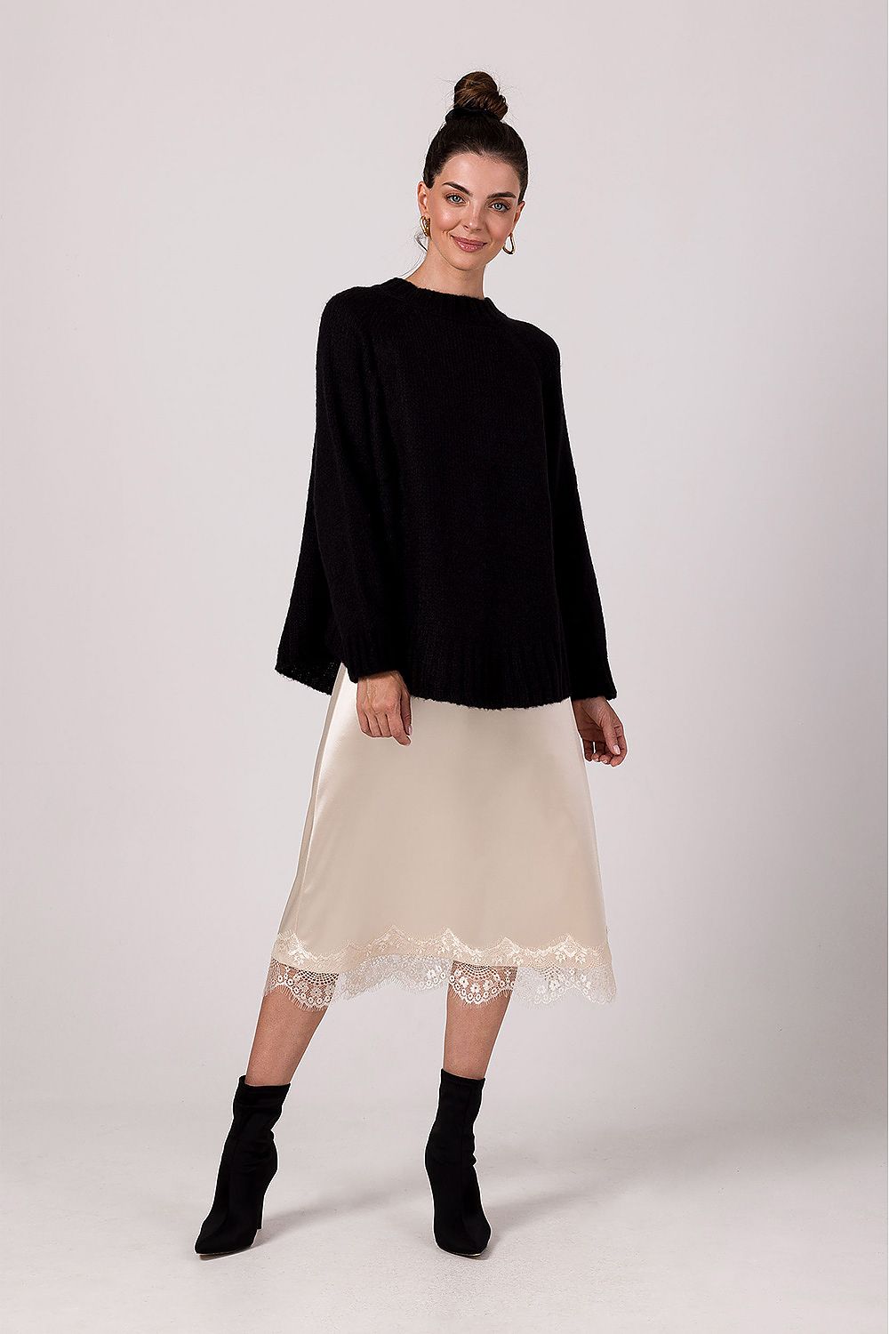 Women's Oversized Knit Jumper With Batwing Sleeves in Soft Ribbed Yarn - Made in Poland