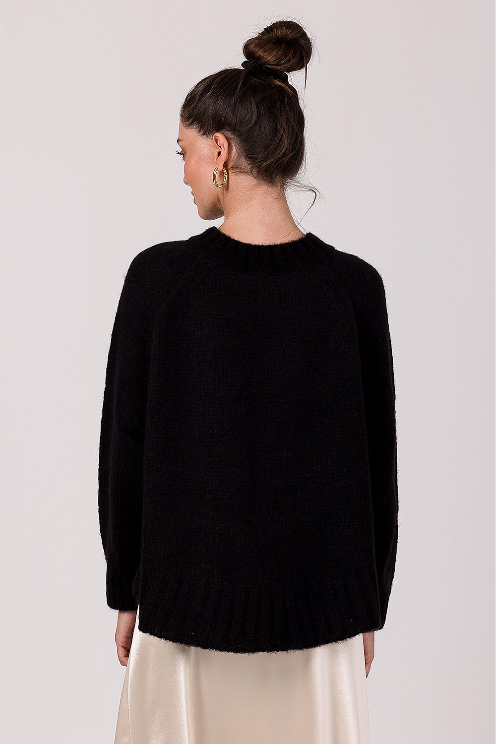 Women's Oversized Knit Jumper With Batwing Sleeves in Soft Ribbed Yarn - Made in Poland