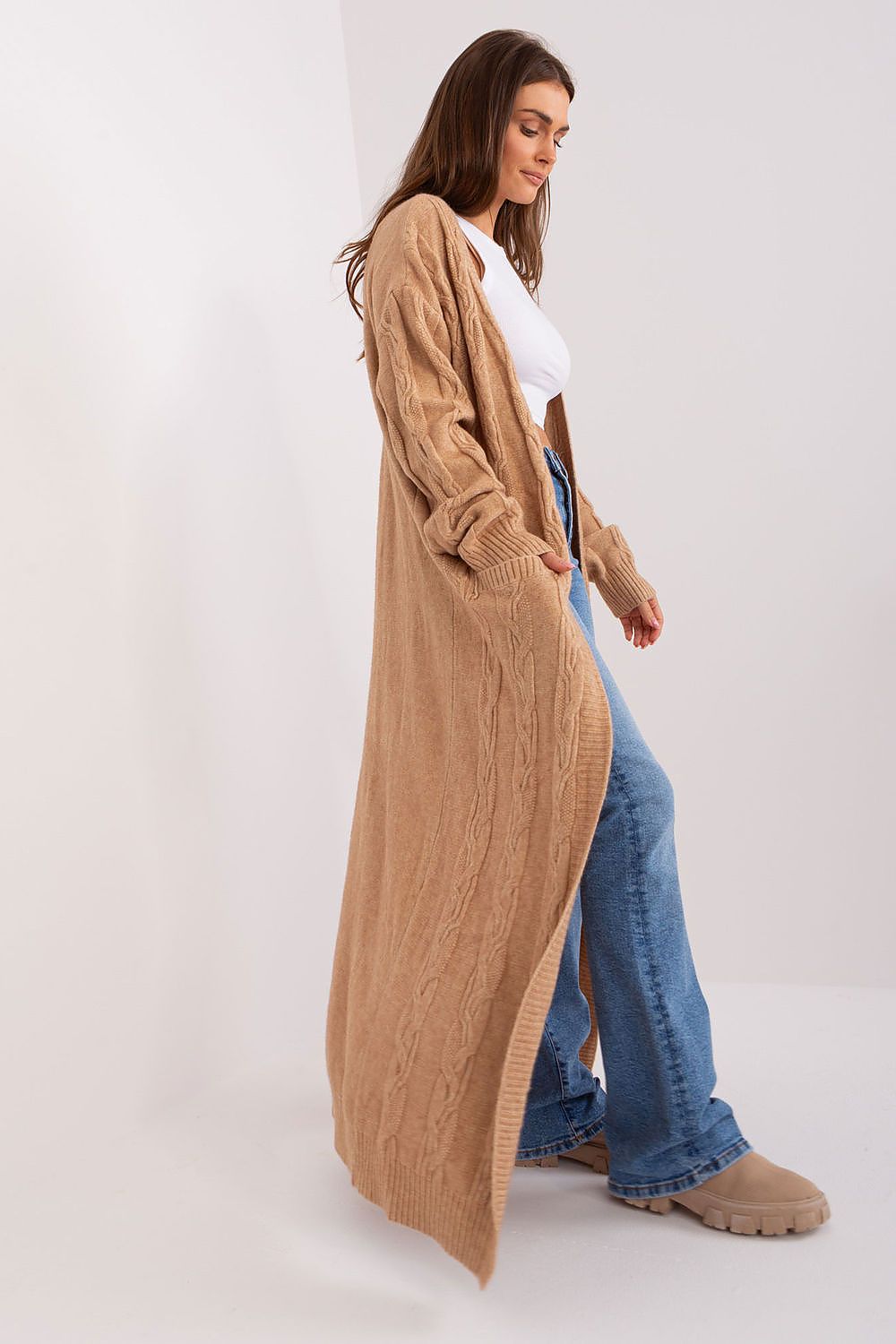 Luxury Ankle-Length Cardigan in Warm Acrylic Blend – Perfect for Everyday Wear