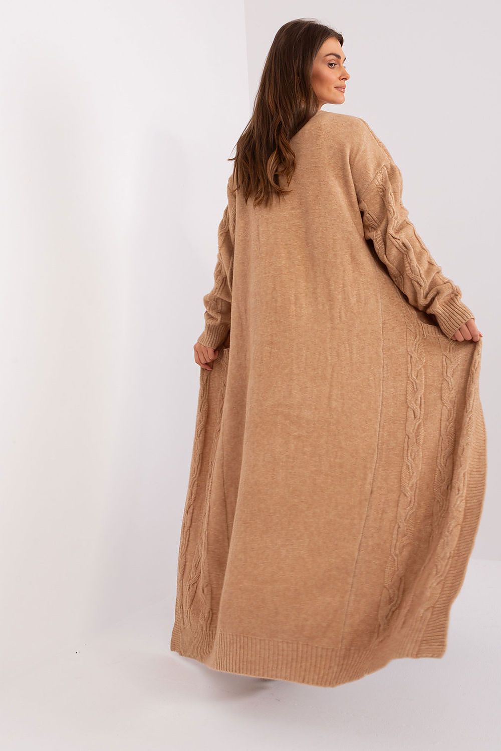 Luxury Ankle-Length Cardigan in Warm Acrylic Blend – Perfect for Everyday Wear