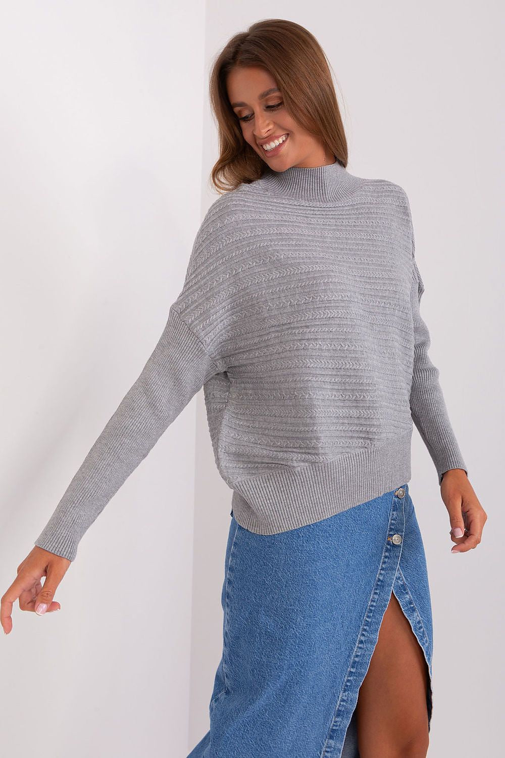 Luxurious Women's Variegated Knit Sweater with Low Turtleneck and Long Sleeves - Casual Style