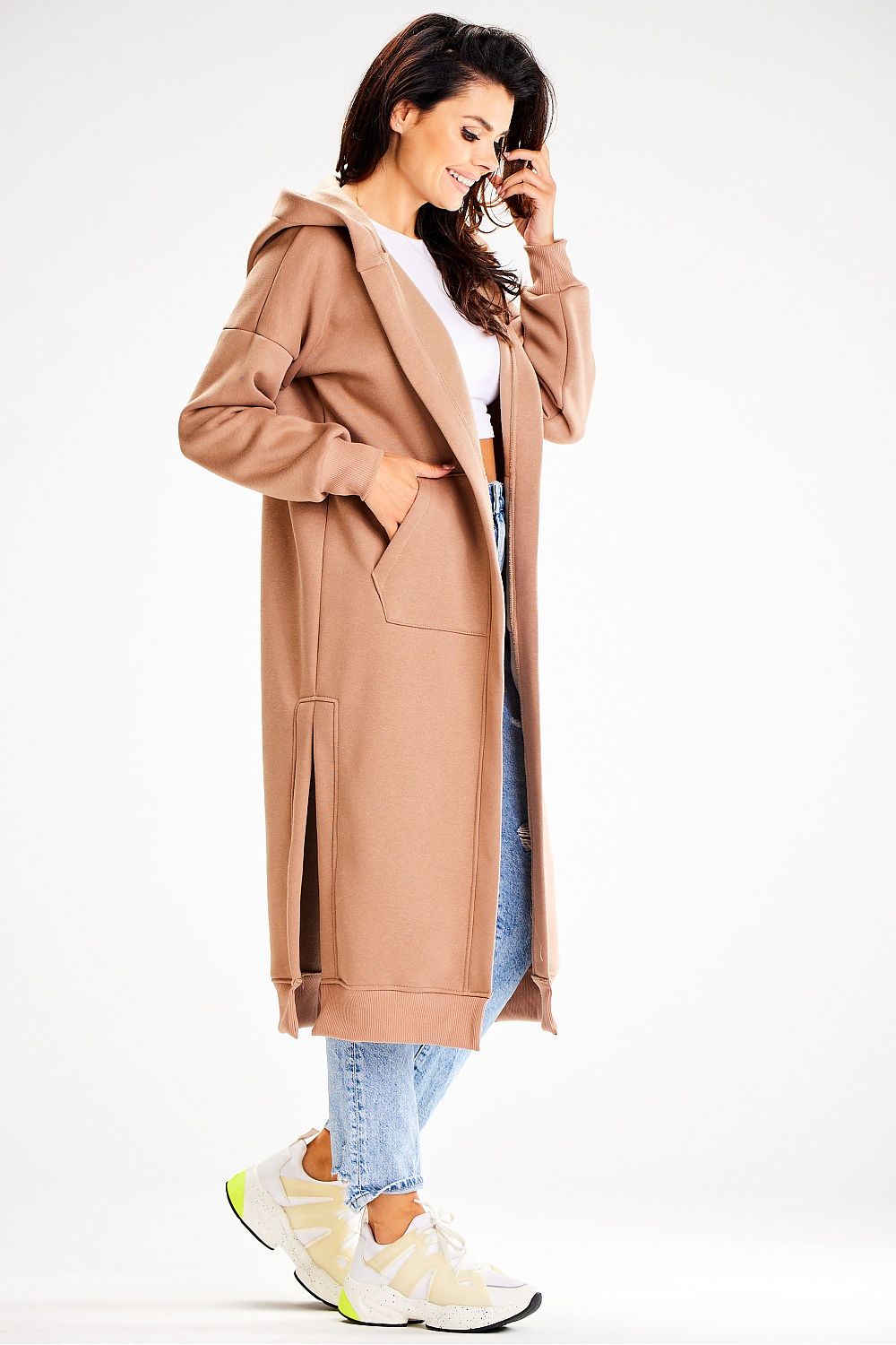 Luxurious Awama Long Loose-Fitting Sweatshirt with Hood, Pockets and Side Slits - Perfect Comfort Wear
