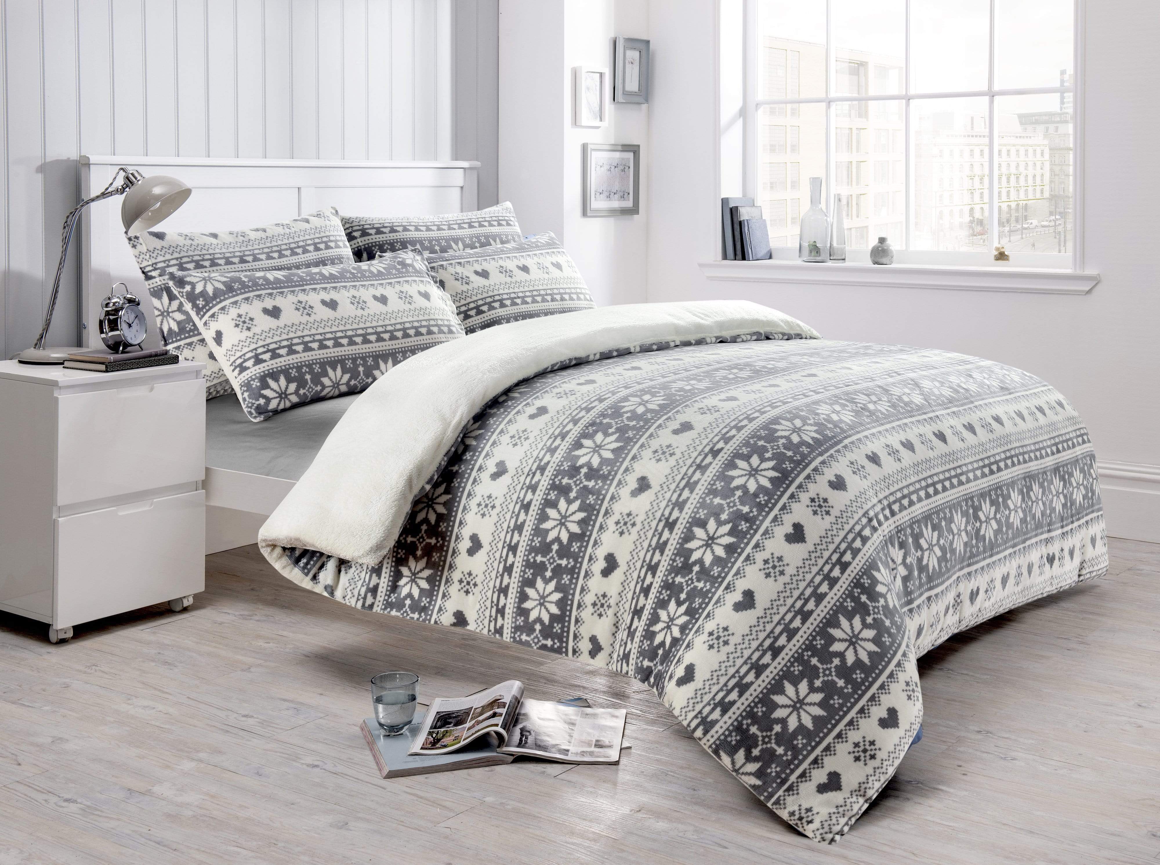 OLIVIA ROCCO Nordic Fair Isle Reversible Teddy Fleece Duvet Set With Pillowcases Plush Faux Fur Bedding Warm Winter Decor
