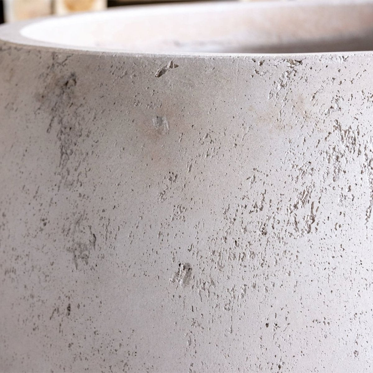 Orbello | Truffle – 110cm XXL Concrete Sphere Planter – 686L Round Plant Pot - Zestio