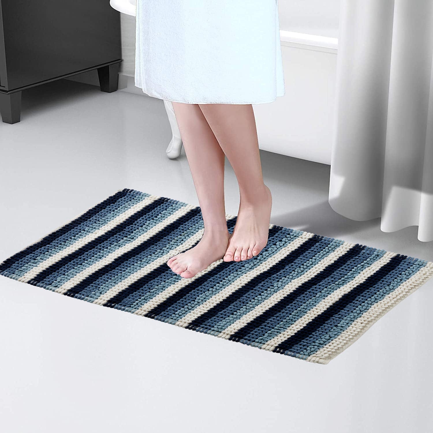 OLIVIA ROCCO Padstow Stripe Bathmat 50 x 80 cm Quick-Drying Anti-Slip Absorbent Durable Bathroom Accessory for Modern Bathrooms