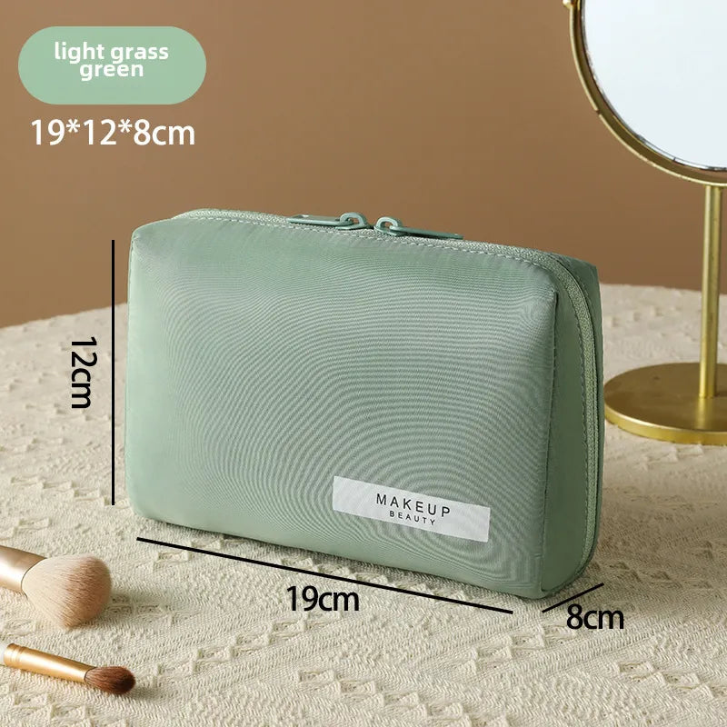 Hanging Cosmetic Bag Advanced Wash Bag Large Capacity Dry and Wet Separable Mesh Hanging Advanced Cosmetic Bag