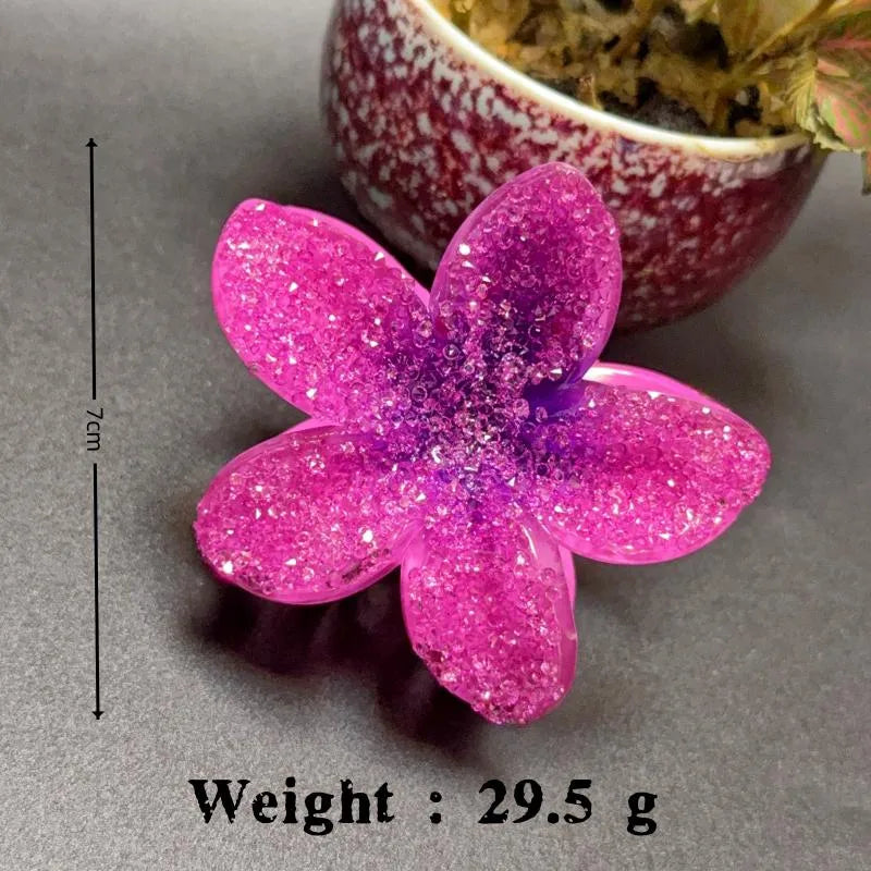 Elegant Classic Style Women's Flower Resin Hair Claws