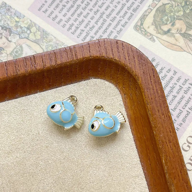 Ocean Tropical Striped Color Block Small Fish Pendant Alloy Enamel DIY Handmade Small Charms Beaded Jewelry