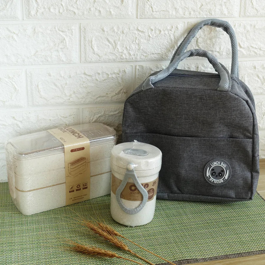 Square three-layer wheat straw fiber plastic lunch box student adult lunch box with tableware can be customized logo