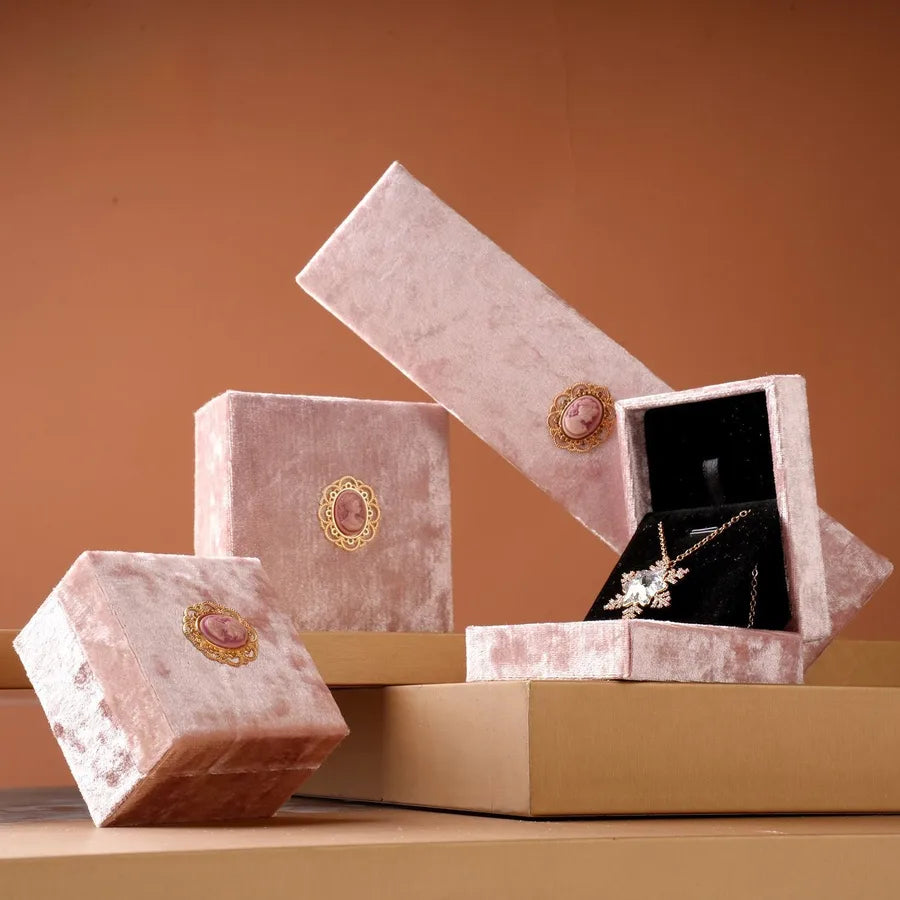 1 Piece Flannel Elegant Simple Style Daily Date Solid Color Jewelry Boxes