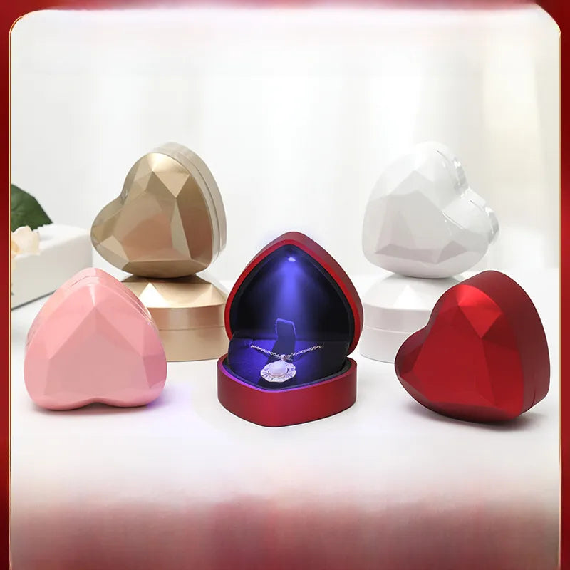 Spot love Led ring box new high-grade red pendant box jewelry storage box wholesale jewelry box small