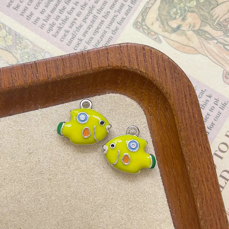 Ocean Tropical Striped Color Block Small Fish Pendant Alloy Enamel DIY Handmade Small Charms Beaded Jewelry