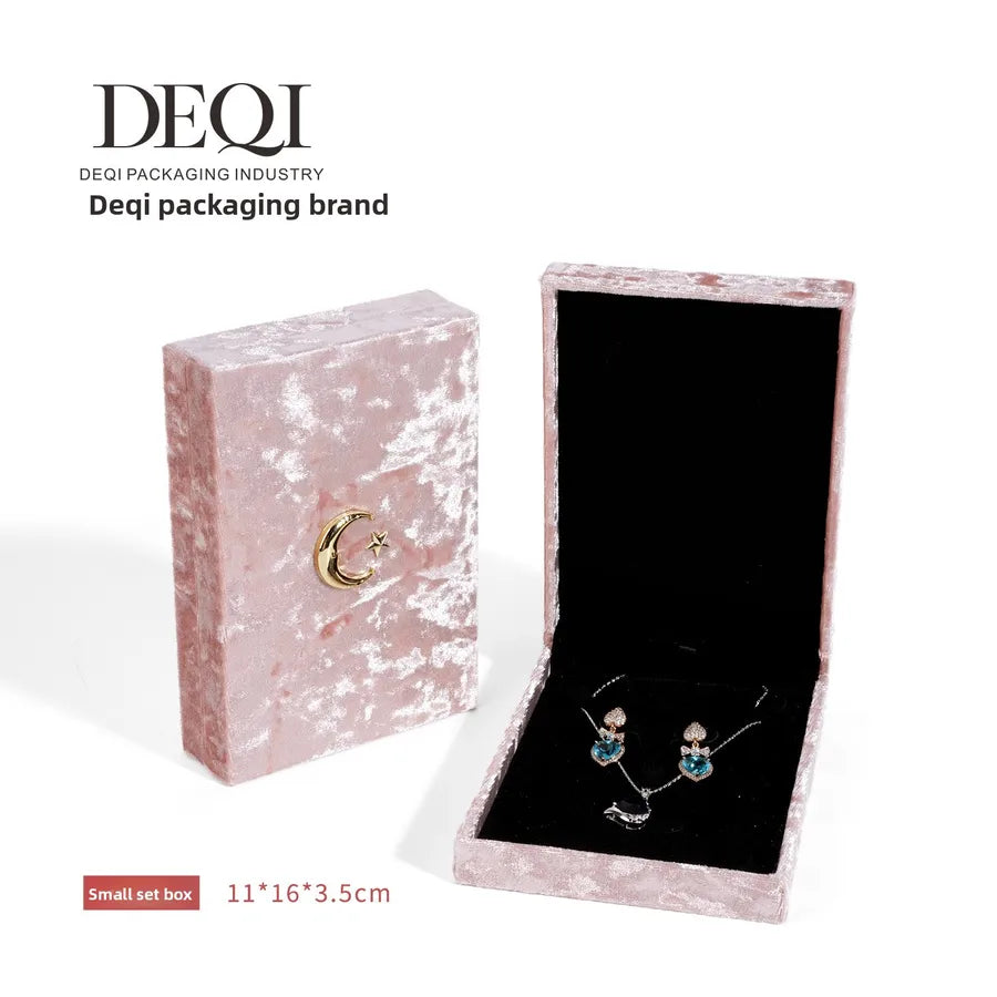 1 Piece Flannel Elegant Simple Style Daily Date Solid Color Jewelry Boxes