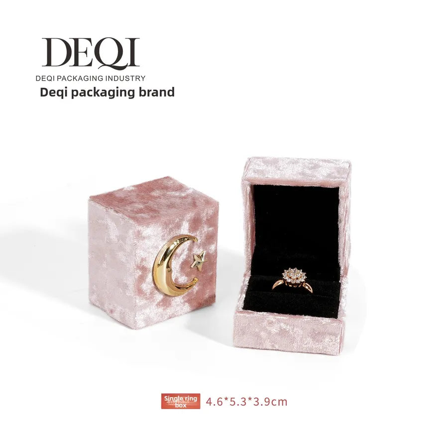 1 Piece Flannel Elegant Simple Style Daily Date Solid Color Jewelry Boxes