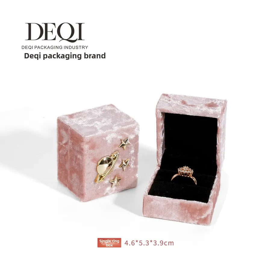 1 Piece Flannel Elegant Simple Style Daily Date Solid Color Jewelry Boxes