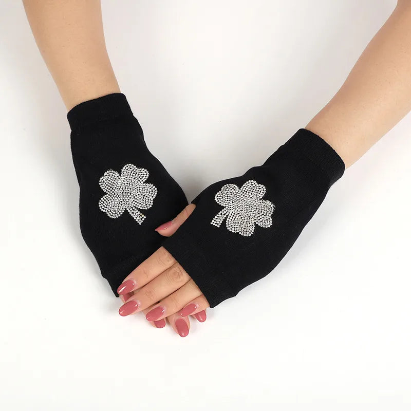 unisex retro bear owl flower knitted fabric gloves 1 pair