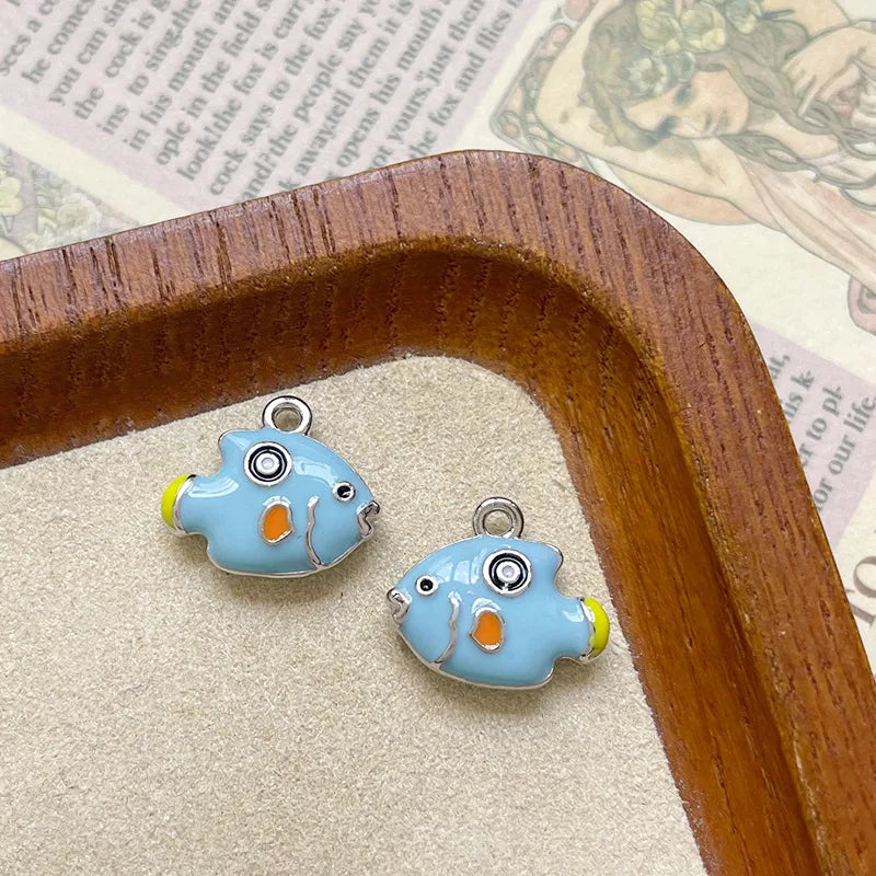 Ocean Tropical Striped Color Block Small Fish Pendant Alloy Enamel DIY Handmade Small Charms Beaded Jewelry