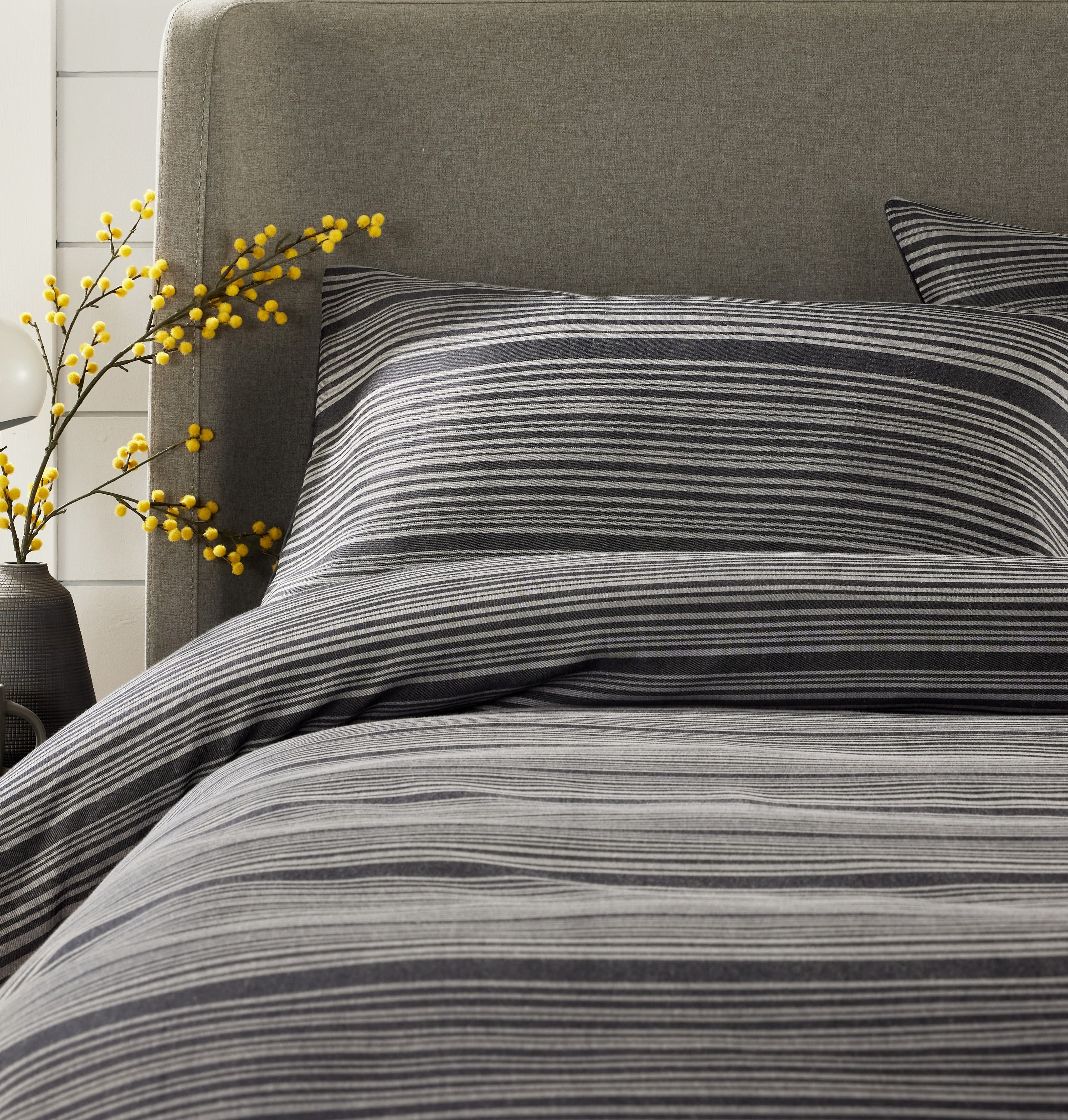 OLIVIA ROCCO Stripe Jacquard Reversible Cotton Blend Duvet Cover Set With Pillowcases, Eco Friendly Bedding In Multiple Sizes And Colours