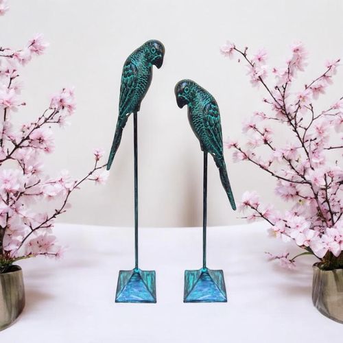 86/73CM SET 2 CAST IRON PARROTS