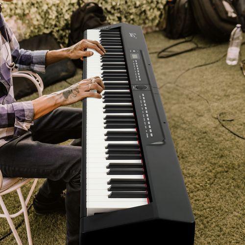 Glarry GPP-105 88 Key Full Size Semi-Weighted Standard Keyboards Digital Piano with Dual-tube X-Shape Stand, MIDI Bluetooth, Headphone,for Piano Lover Black color