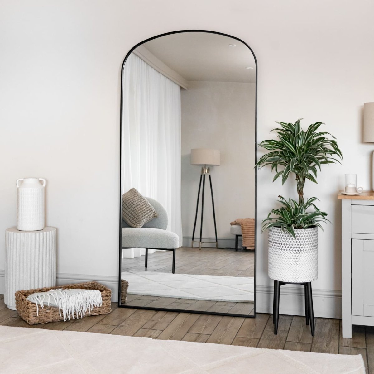 Yoko - Full Length Black Metal Gentle Arch Mirror - 180cm x 90cm - Zestio